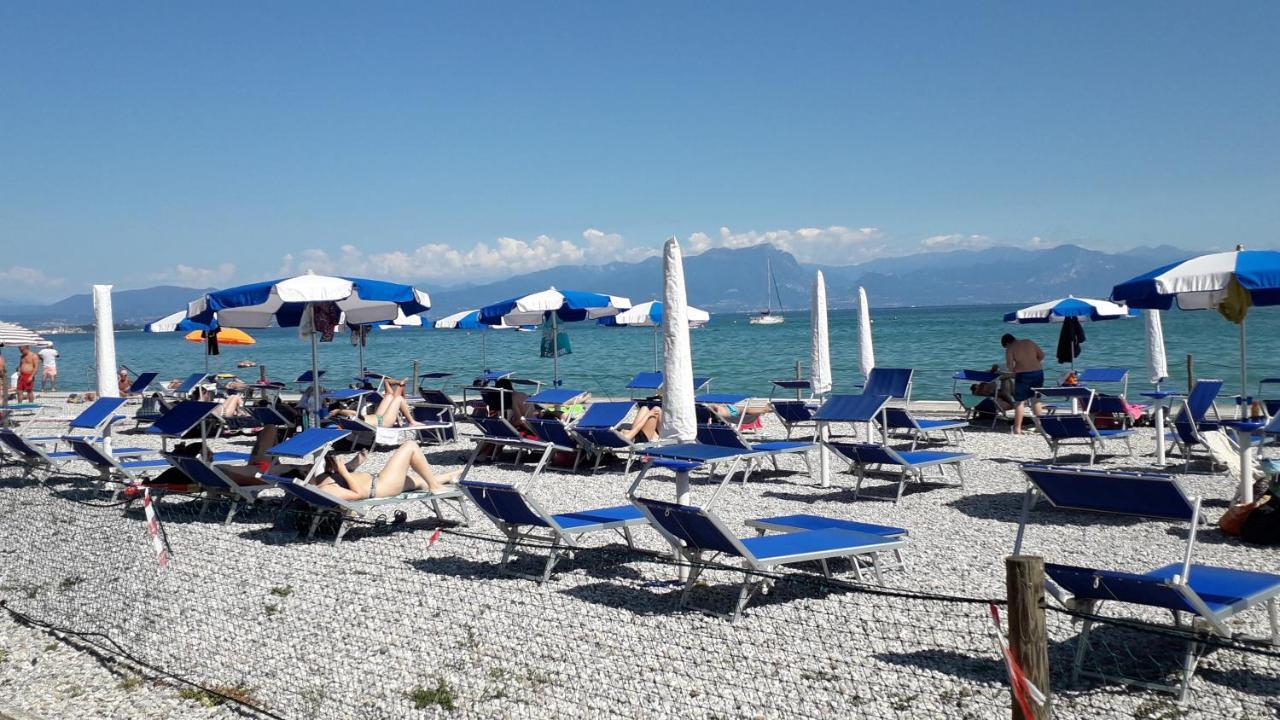 Hotel Fornaci Peschiera del Garda Bagian luar foto