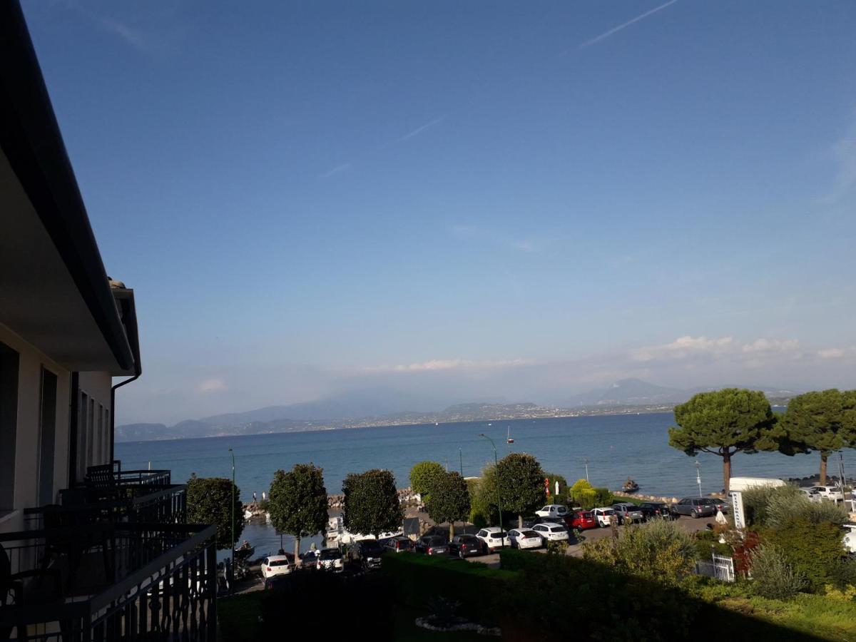 Hotel Fornaci Peschiera del Garda Bagian luar foto