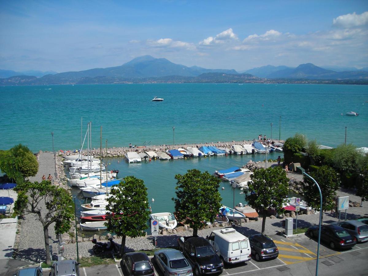 Hotel Fornaci Peschiera del Garda Bagian luar foto