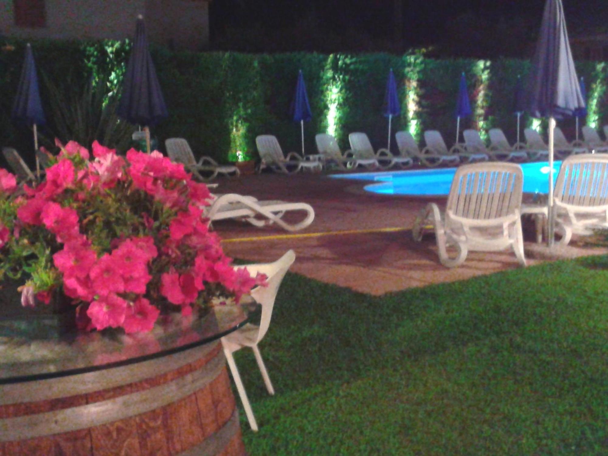 Hotel Fornaci Peschiera del Garda Bagian luar foto