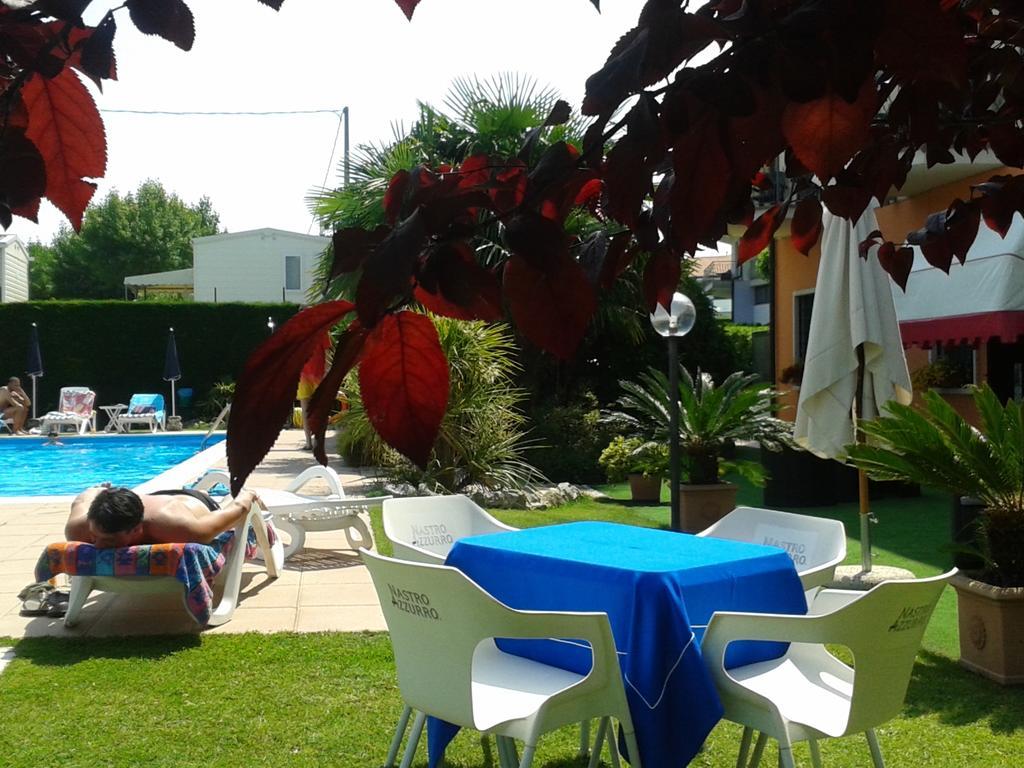 Hotel Fornaci Peschiera del Garda Bagian luar foto