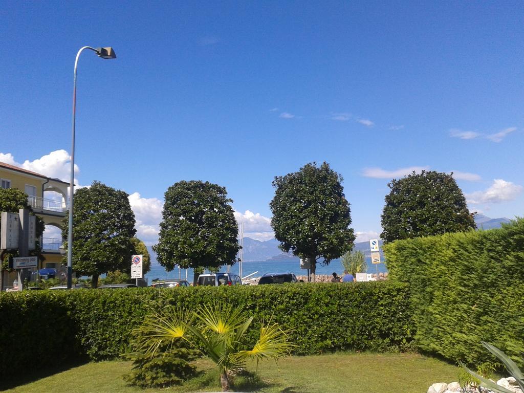 Hotel Fornaci Peschiera del Garda Bagian luar foto