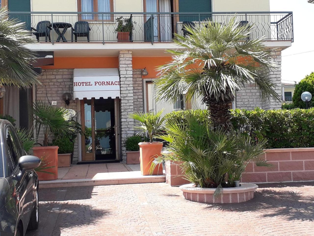 Hotel Fornaci Peschiera del Garda Bagian luar foto